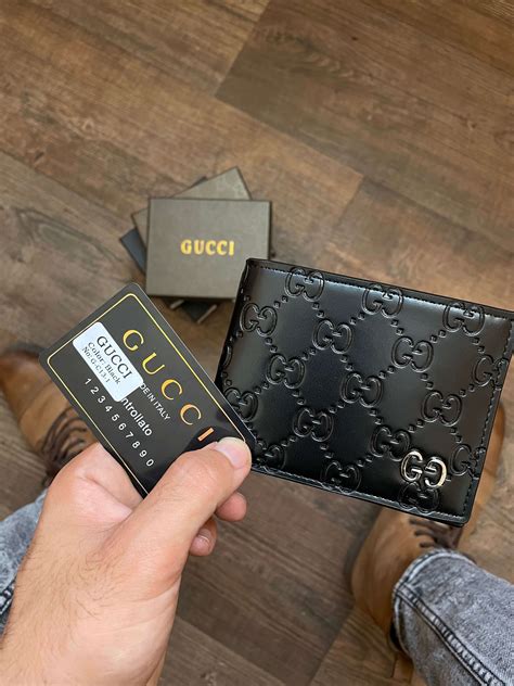 portefeuilles gucci homme|gucci handbags for men.